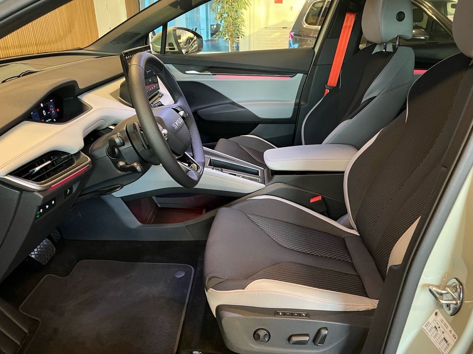 Skoda Elroq 85 iV Lodge Maxx 5d