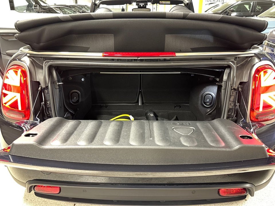 MINI Cooper SE Cabriolet 2d