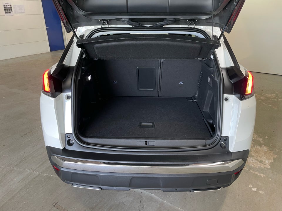 Peugeot 3008 1,2 e-THP 130 Allure 5d