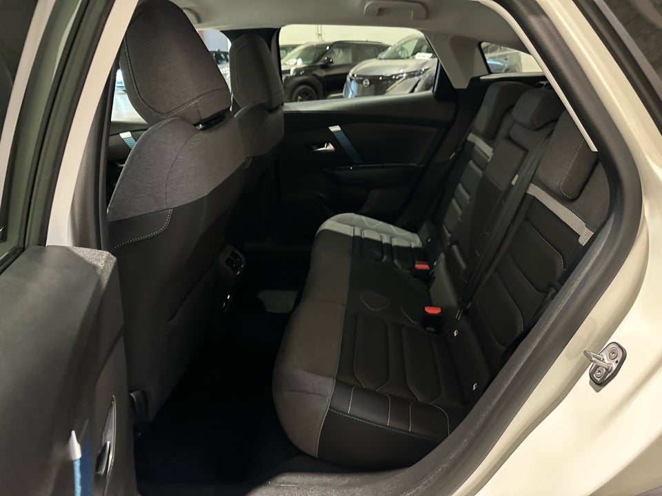 Citroën ë-C4 50 Shine 5d