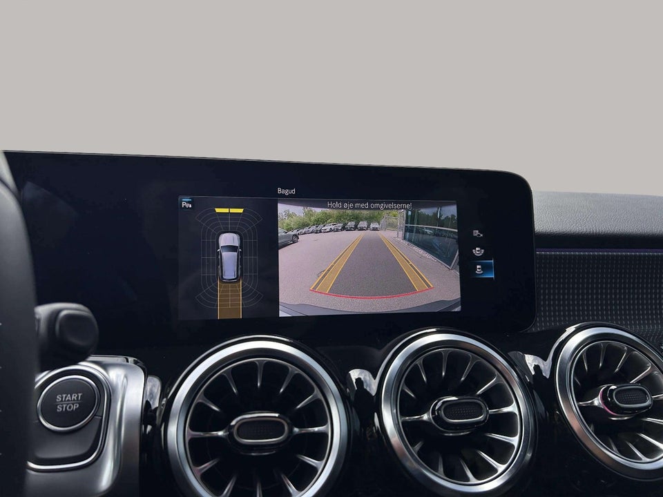 Mercedes EQB300 Progressive 4Matic 5d