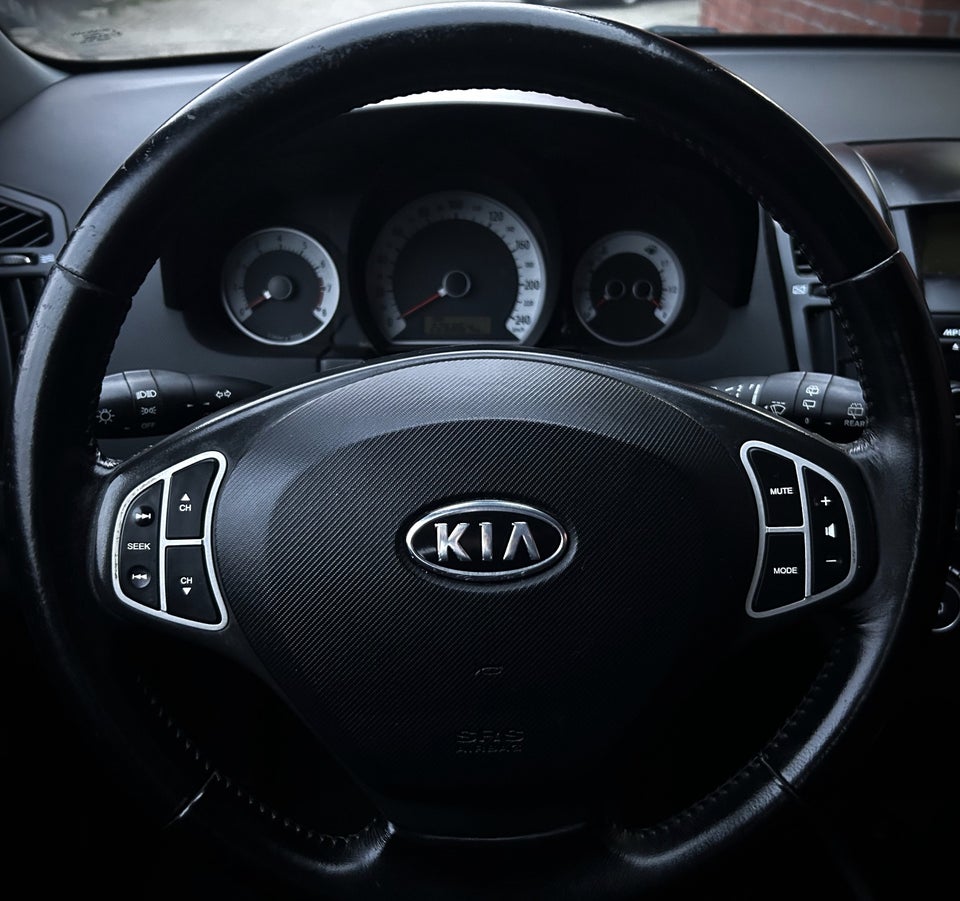 Kia Ceed 1,4 CVVT Active SW 5d