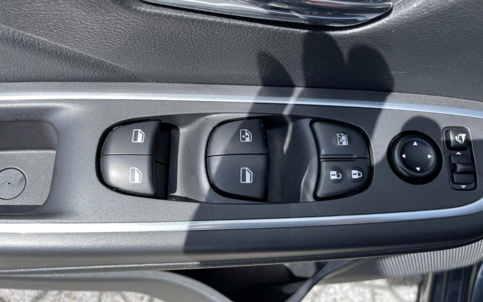 Nissan Micra 1,0 IG-T 100 Acenta 5d