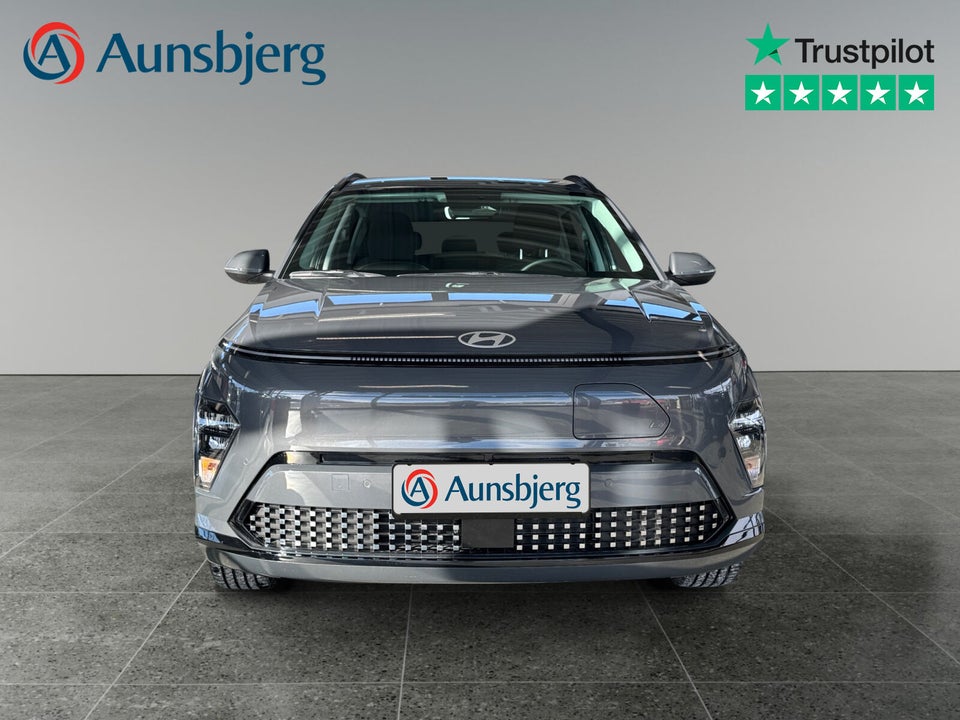 Hyundai Kona 48 EV Essential 5d