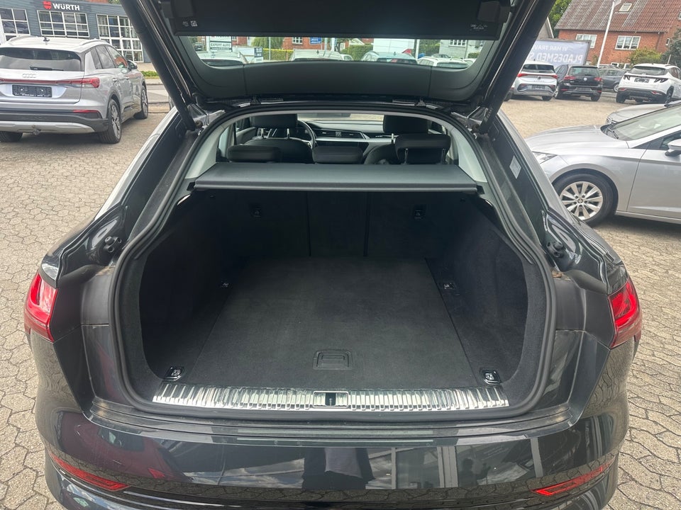 Audi e-tron 55 Advanced Sportback quattro 5d