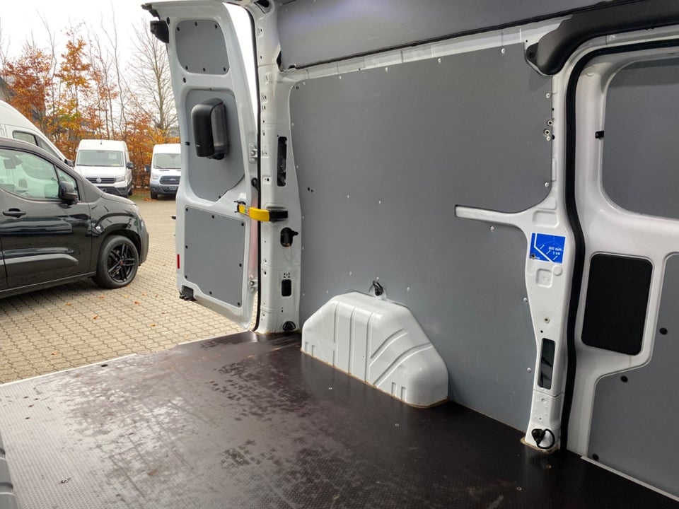 Ford Transit Custom 300L 2,0 TDCi 130 Trend