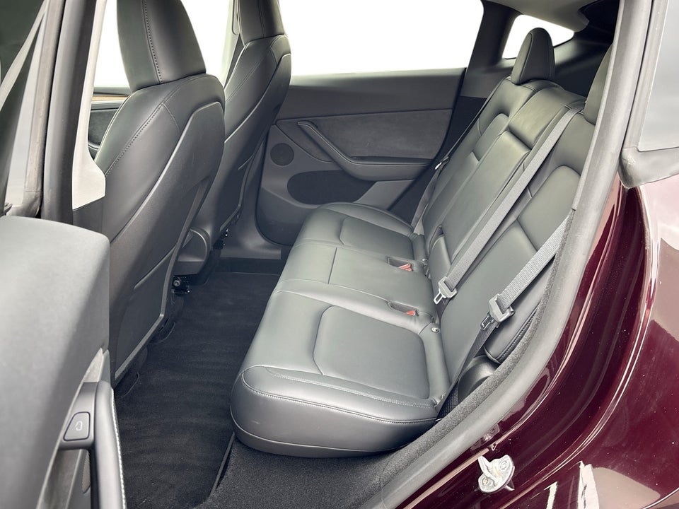 Tesla Model Y Long Range RWD 5d