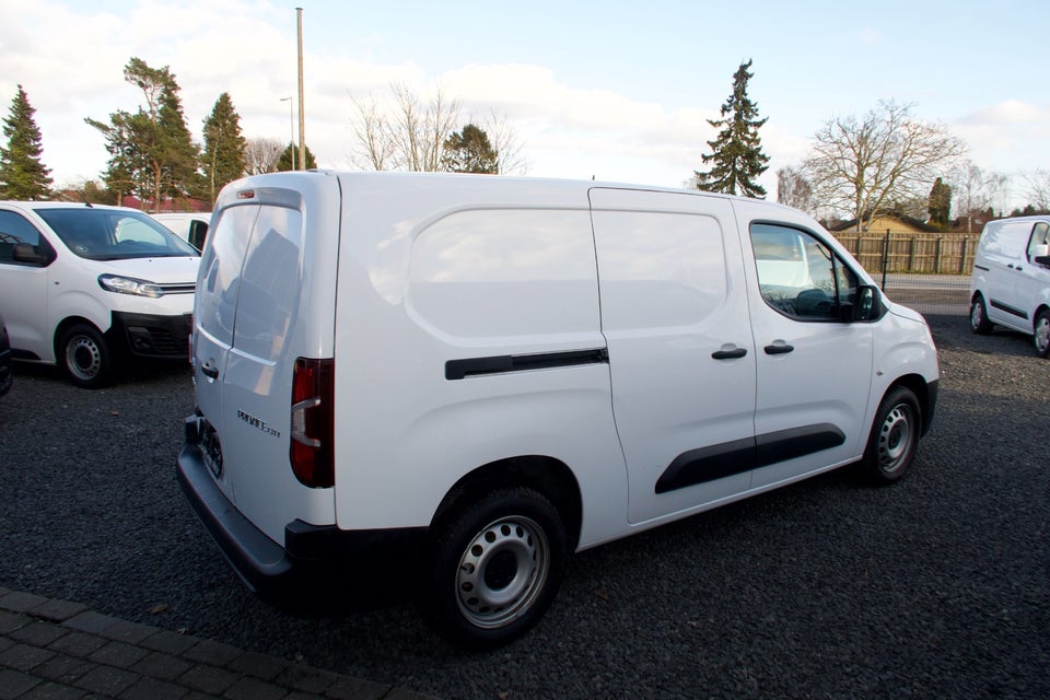 Toyota ProAce City 1,5 D 102 Long Comfort 6d