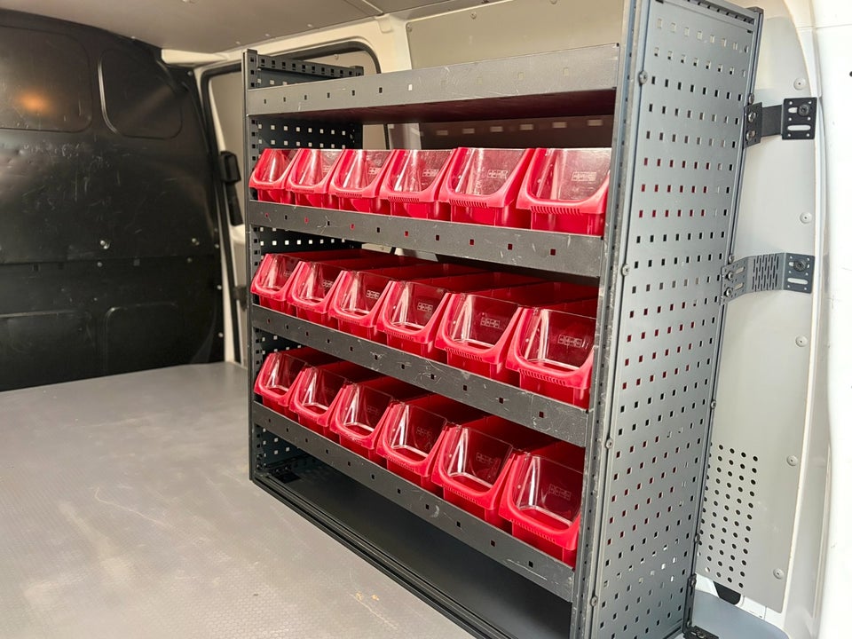 VW Transporter 2,0 TDi 102 Kassevogn kort