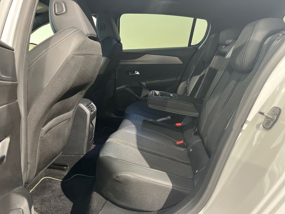 Peugeot e-308 54 First Edition 5d