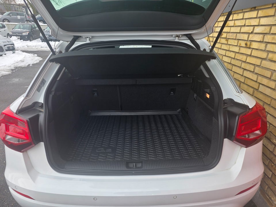 Audi Q2 1,6 TDi 116 Sport 5d