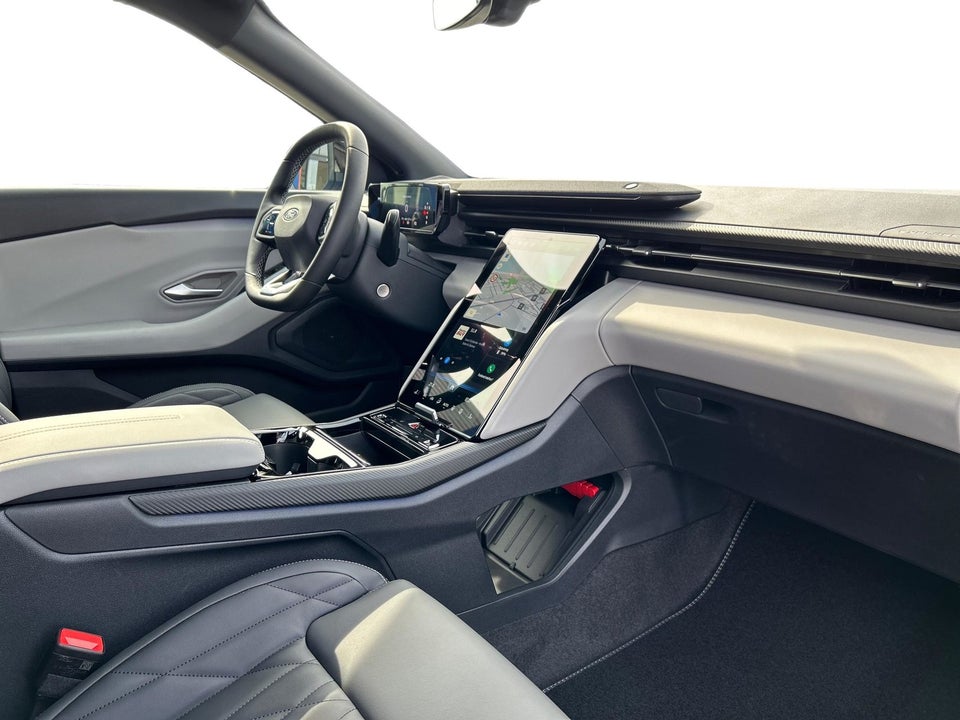 Ford Explorer 82 Premium Extended Range 5d