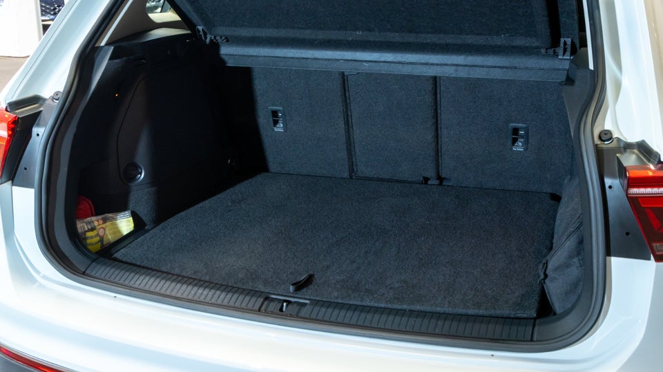 VW Tiguan 1,4 eHybrid Elegance DSG 5d