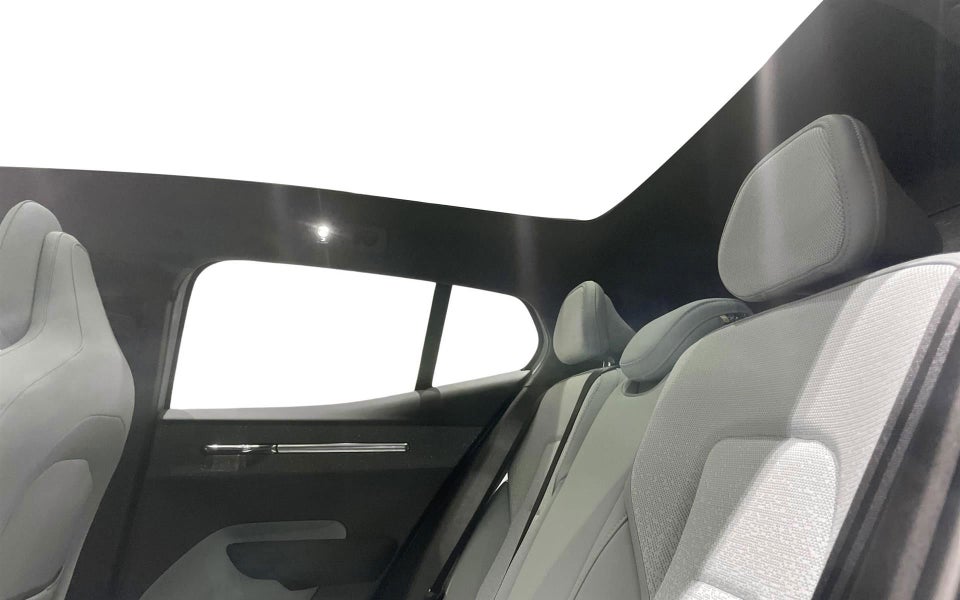 Volvo EX30 Twin Performance Ultra 5d