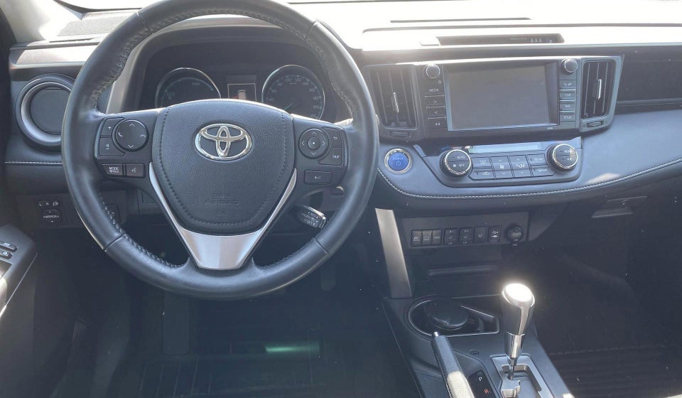 Toyota RAV4 2,5 Hybrid H3 Selected MDS 5d