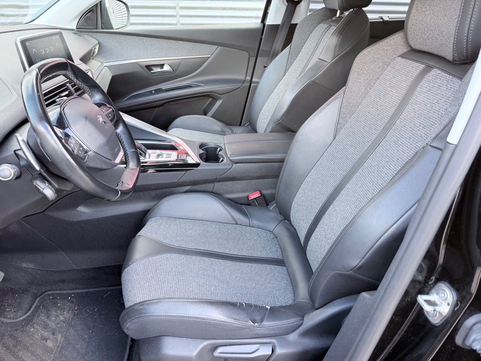 Peugeot 5008 1,5 BlueHDi 130 Allure EAT8 7prs 5d