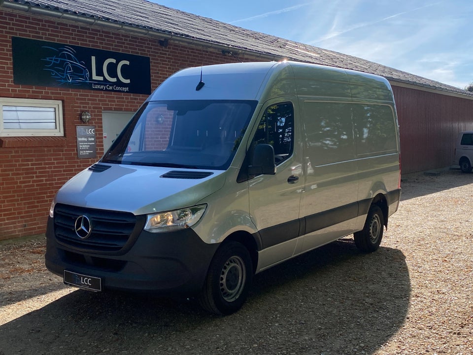 Mercedes Sprinter 319 3,0 CDi A2 Kassevogn aut. RWD