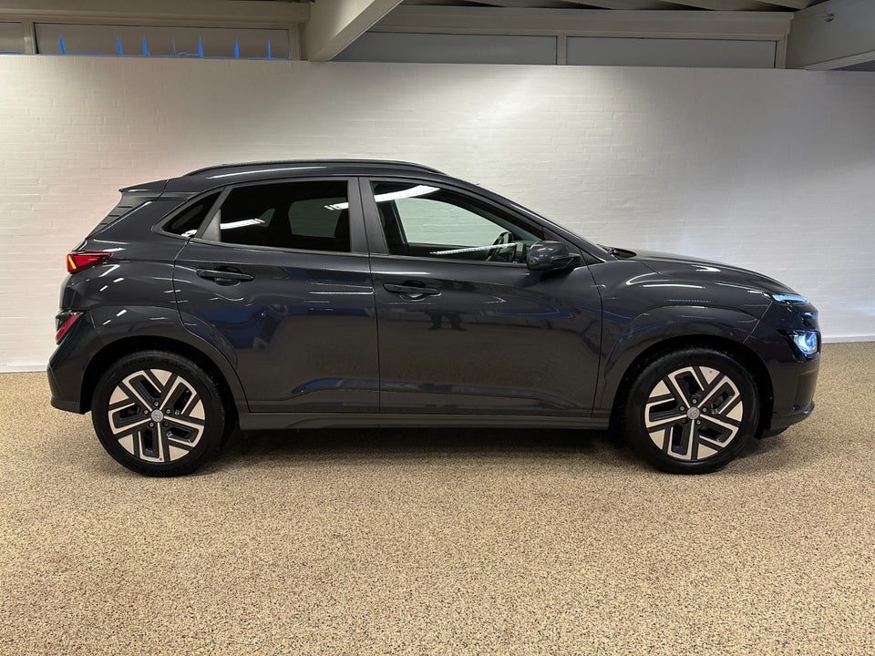 Hyundai Kona 64 EV Trend 5d