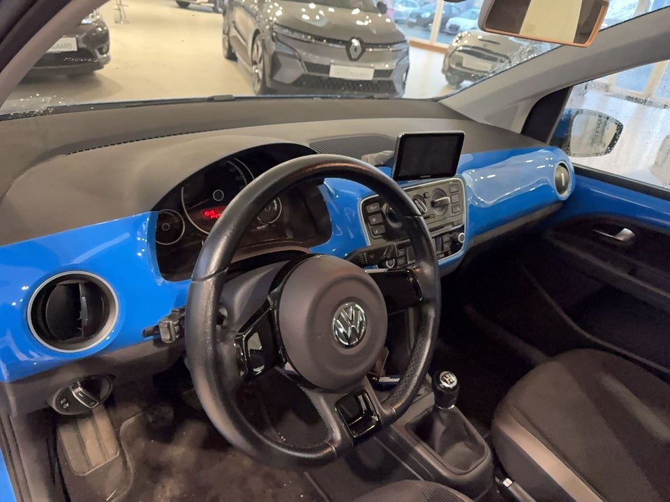 VW Up! 1,0 75 High Up! BMT 5d