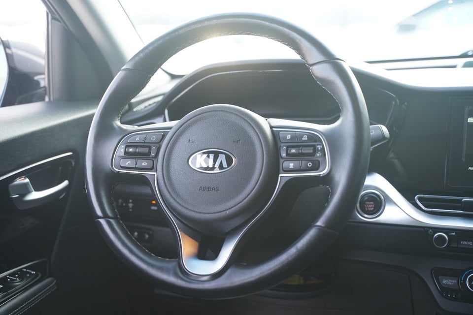 Kia Niro 1,6 PHEV Advance DCT 5d