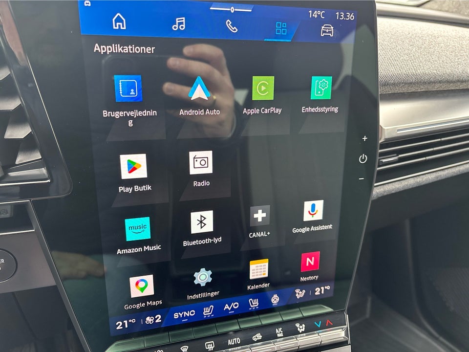 Renault Scenic E-Tech 87 Techno 5d