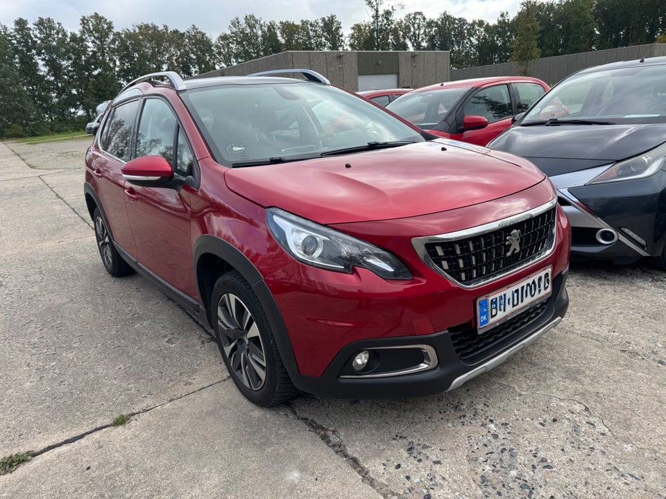 Peugeot 2008 1,6 BlueHDi 100 Allure Sky 5d
