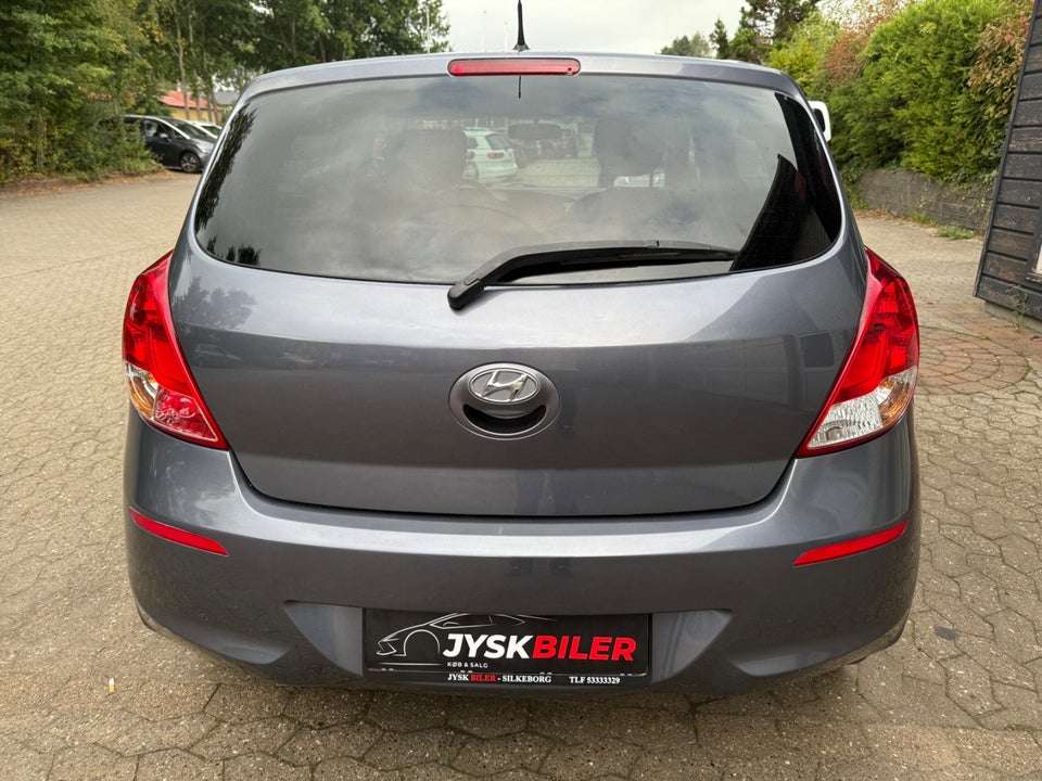 Hyundai i20 1,25 Classic XTR 5d