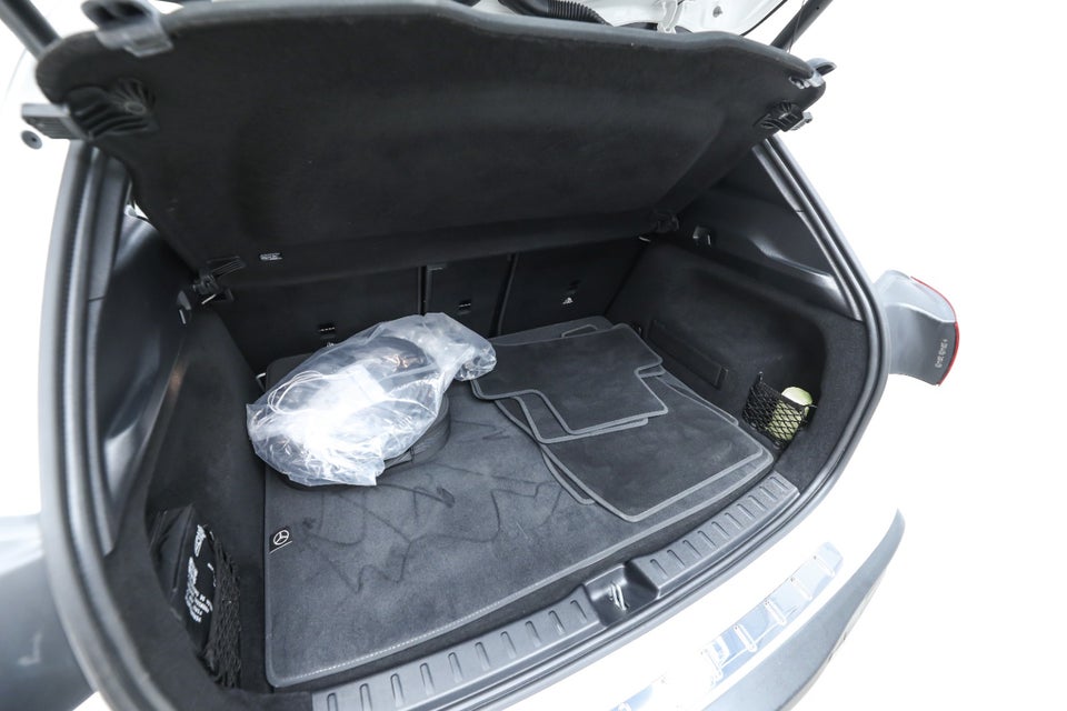 Mercedes EQA250+ AMG Premium 5d