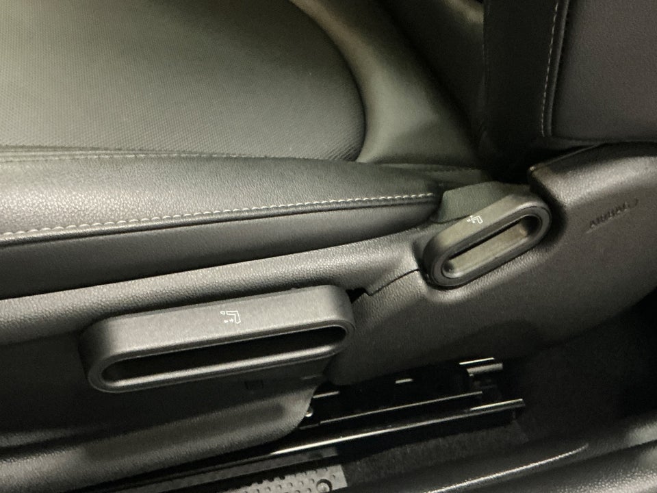 MINI Cooper SE Experience 3d