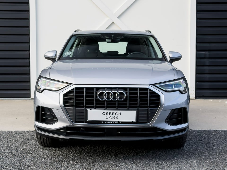 Audi Q3 45 TFSi e Attitude plus S-tr. 5d