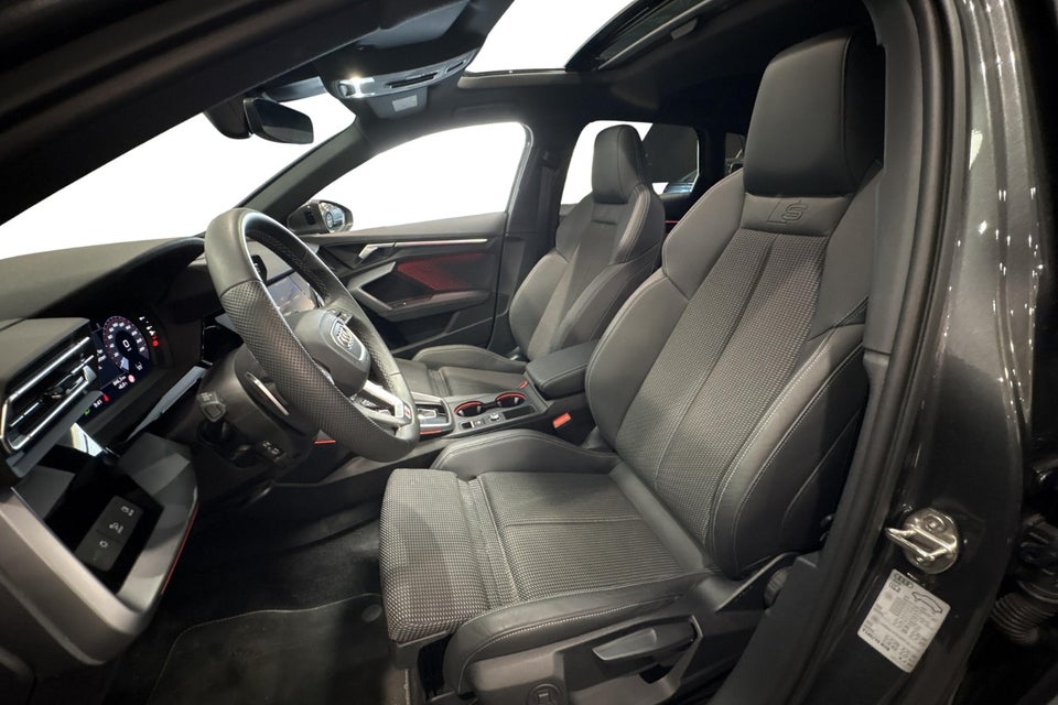 Audi A3 35 TFSi S-line Edition Sportback S-tr. 5d