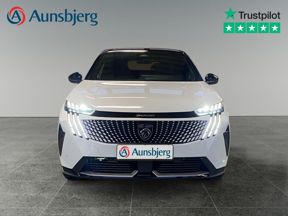 Peugeot e-3008 77 GT Pack 5d