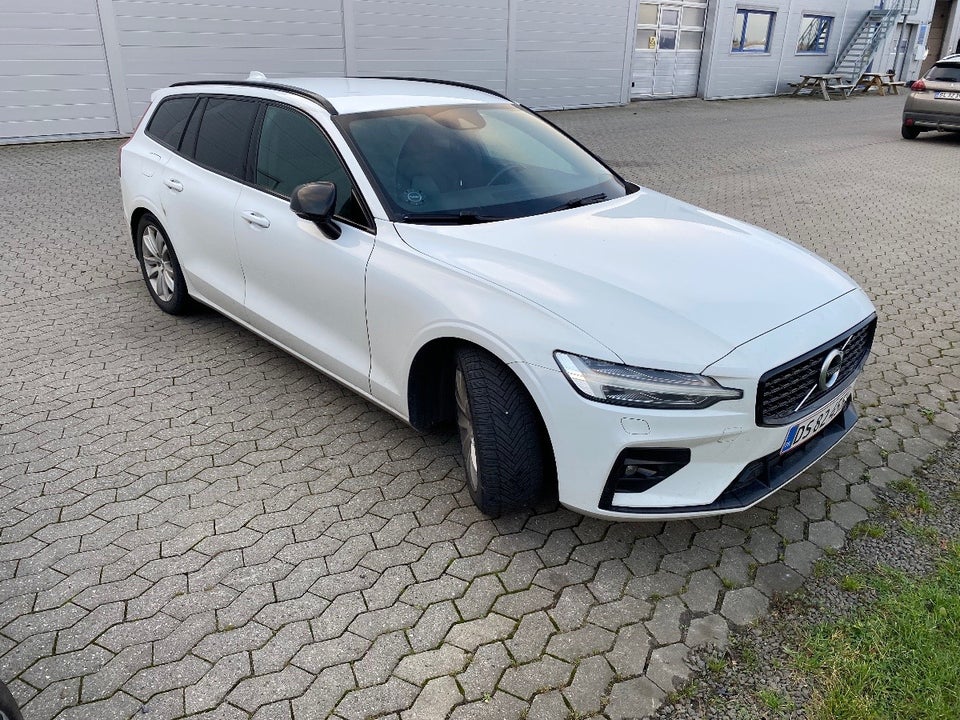Volvo V60 2,0 D4 190 R-Design aut. 5d