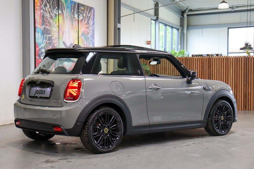 MINI Cooper SE Yours Trim 3d