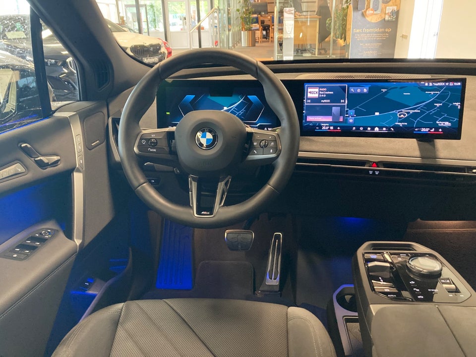 BMW iX xDrive45 M-Sport 5d