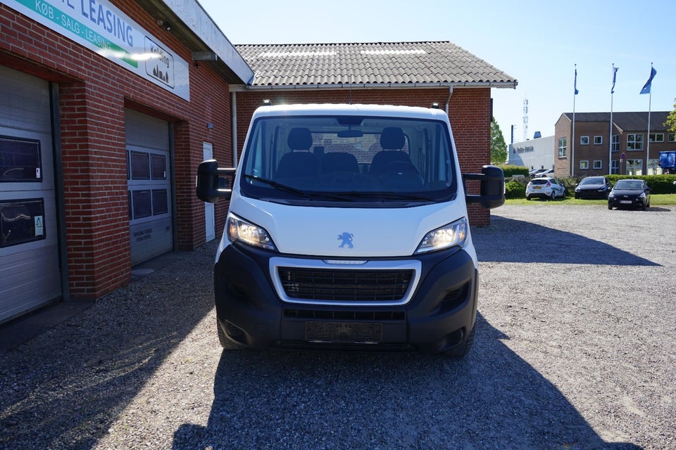 Peugeot Boxer 335 2,2 BlueHDi 165 L3 Plus 2d