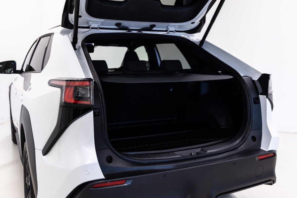 Subaru Solterra 71 Limited 5d