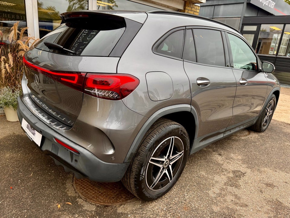 Mercedes EQA250 AMG Line 5d