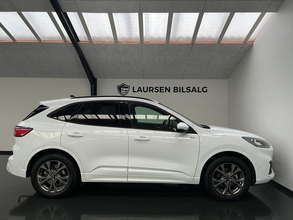 Ford Kuga 2,5 PHEV ST-Line CVT Van 5d