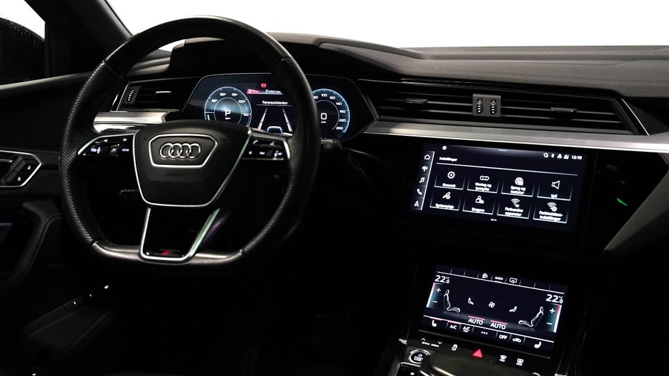 Audi e-tron 55 S-line quattro 5d