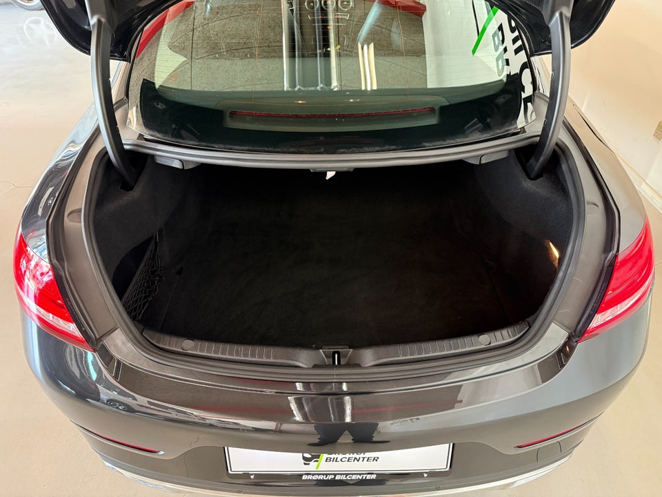 Mercedes C220 d 2,0 Advantage AMG Coupé aut. 2d
