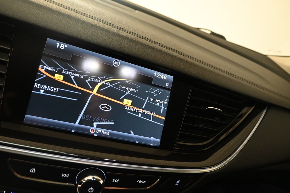 Opel Insignia 1,5 T 165 Dynamic Sports Tourer 5d