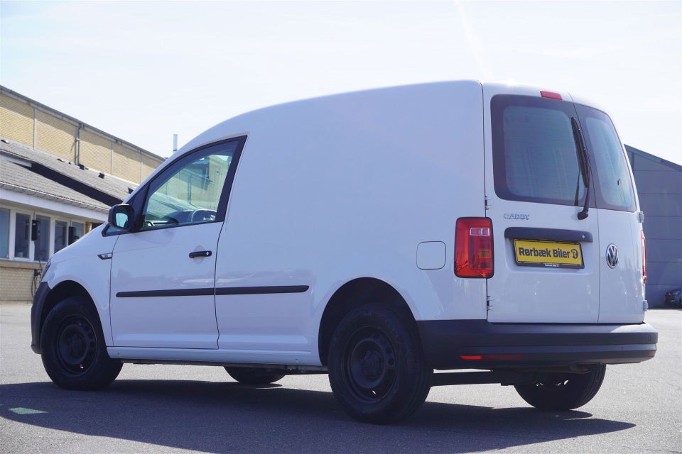 VW Caddy 1,0 TSi 102 BMT Van 4d