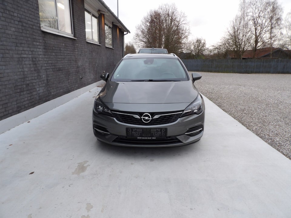 Opel Astra 1,5 D 122 Elegance Sports Tourer 5d