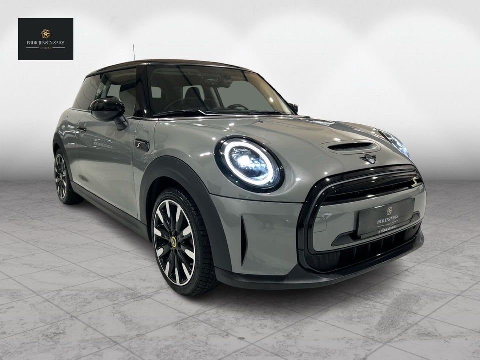 MINI Cooper SE Classic Trim 3d
