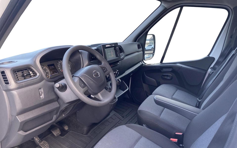 Nissan Interstar 2,3 dCi 150 L2H2 N-Connecta Van