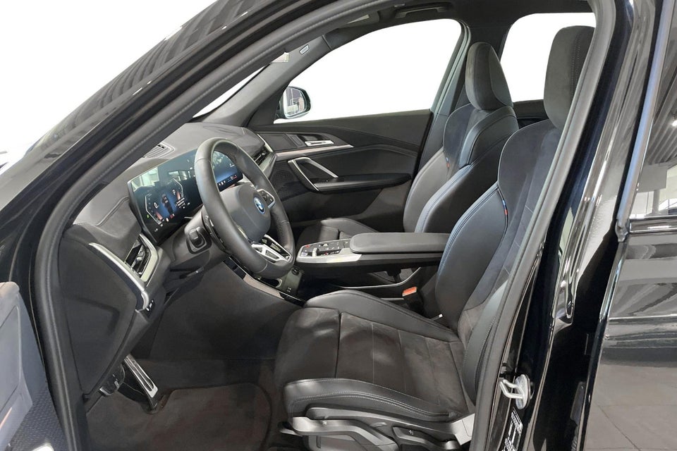 BMW iX1 eDrive20 M-Sport 5d