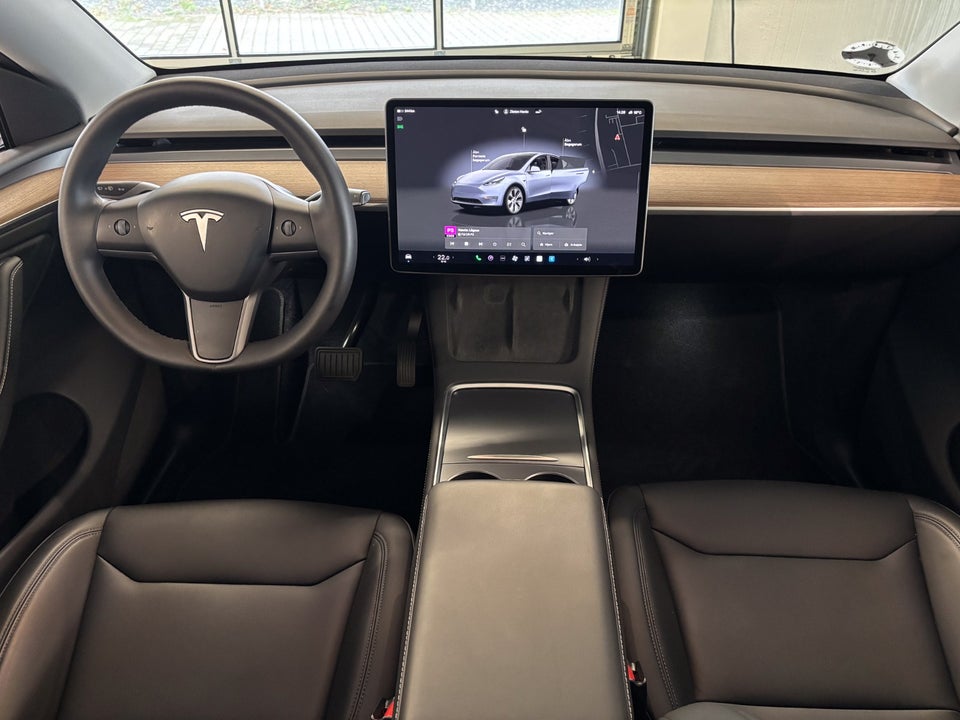 Tesla Model Y Long Range AWD 5d