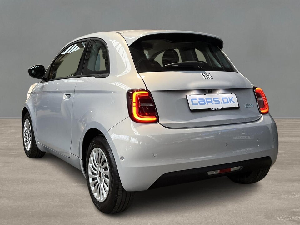 Fiat 500e 42 Icon 3+1 4d