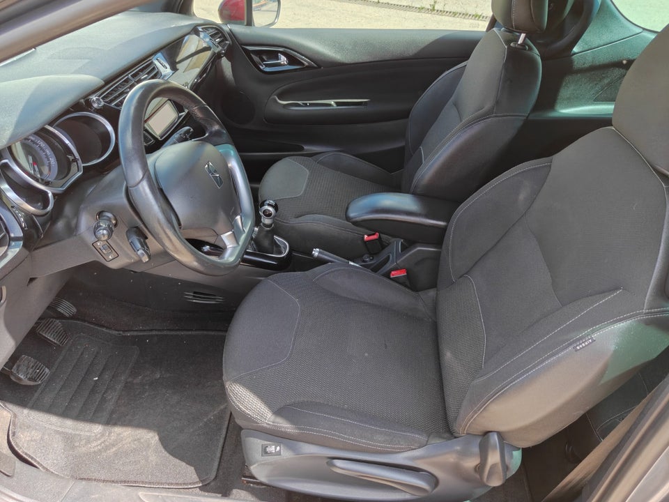Citroën DS3 1,6 VTi 120 DStyle 3d